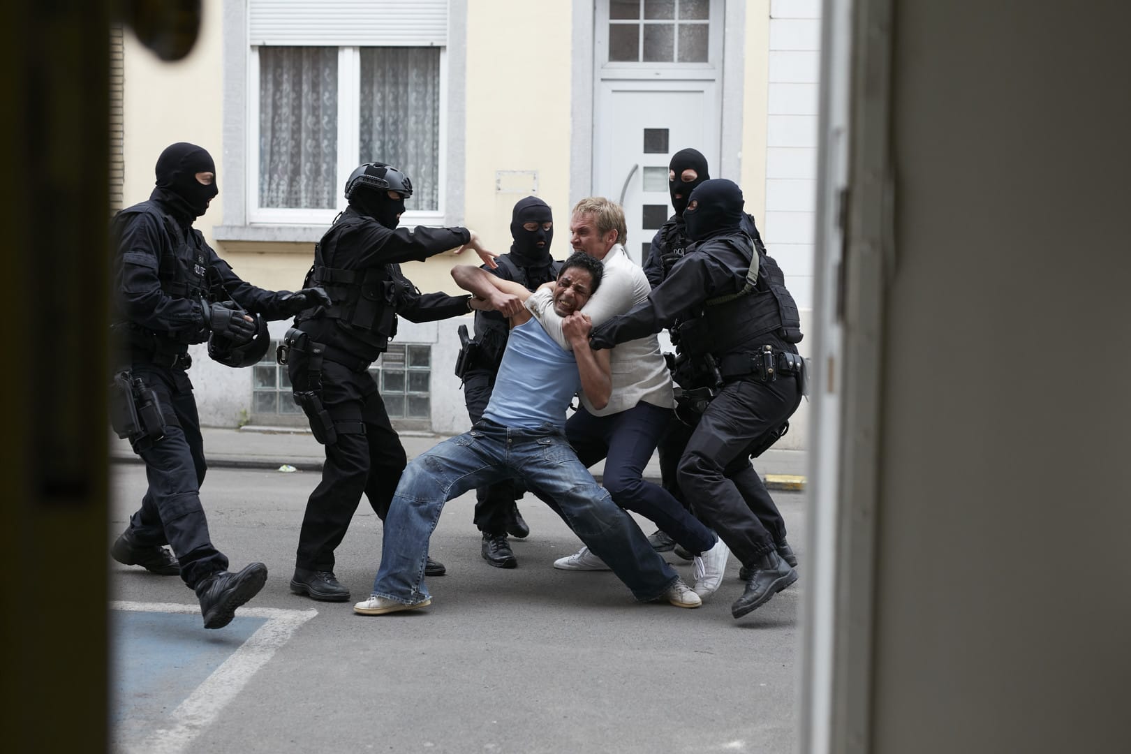 A WHOLE NEW WORLD (Screening + Q&A)